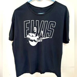 Elvis Graphic T-Shirt Size XL